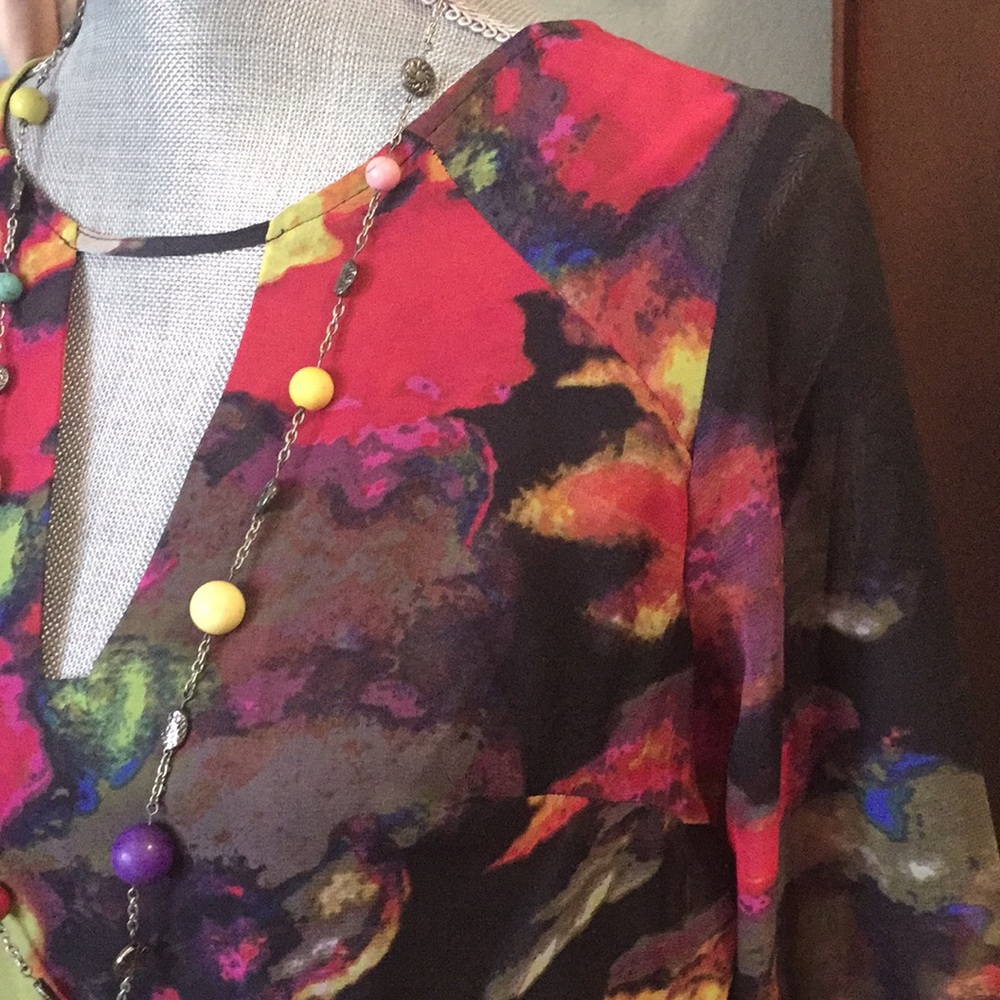 Beautiful dress good condition size small - Picture 3 of 7